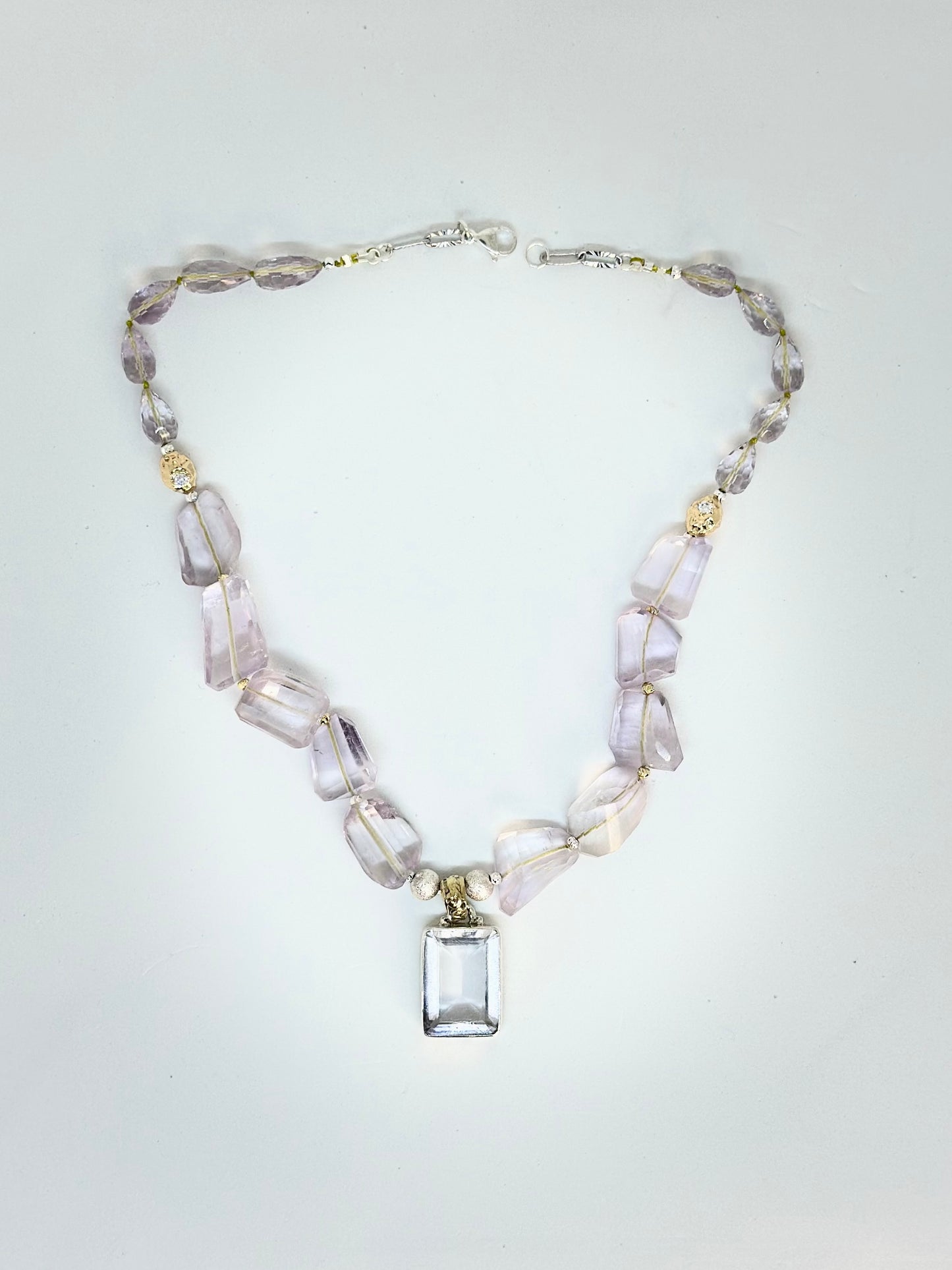 Collier Amethyste rose translucide