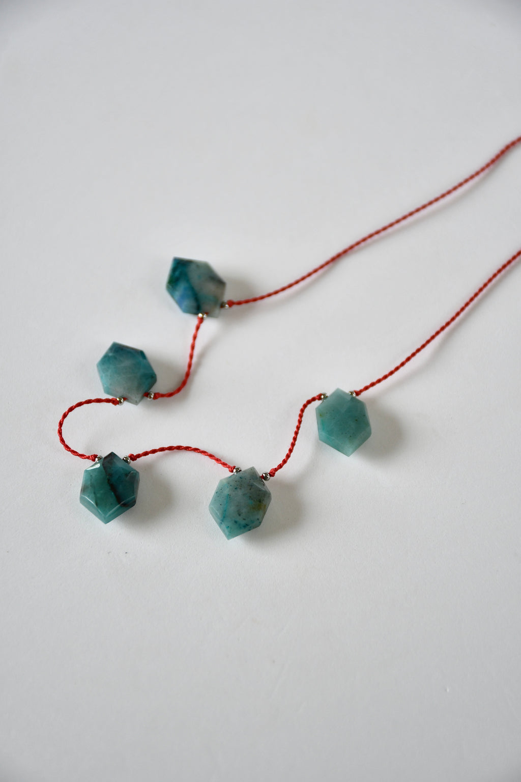 Collana Crisocolla su seta