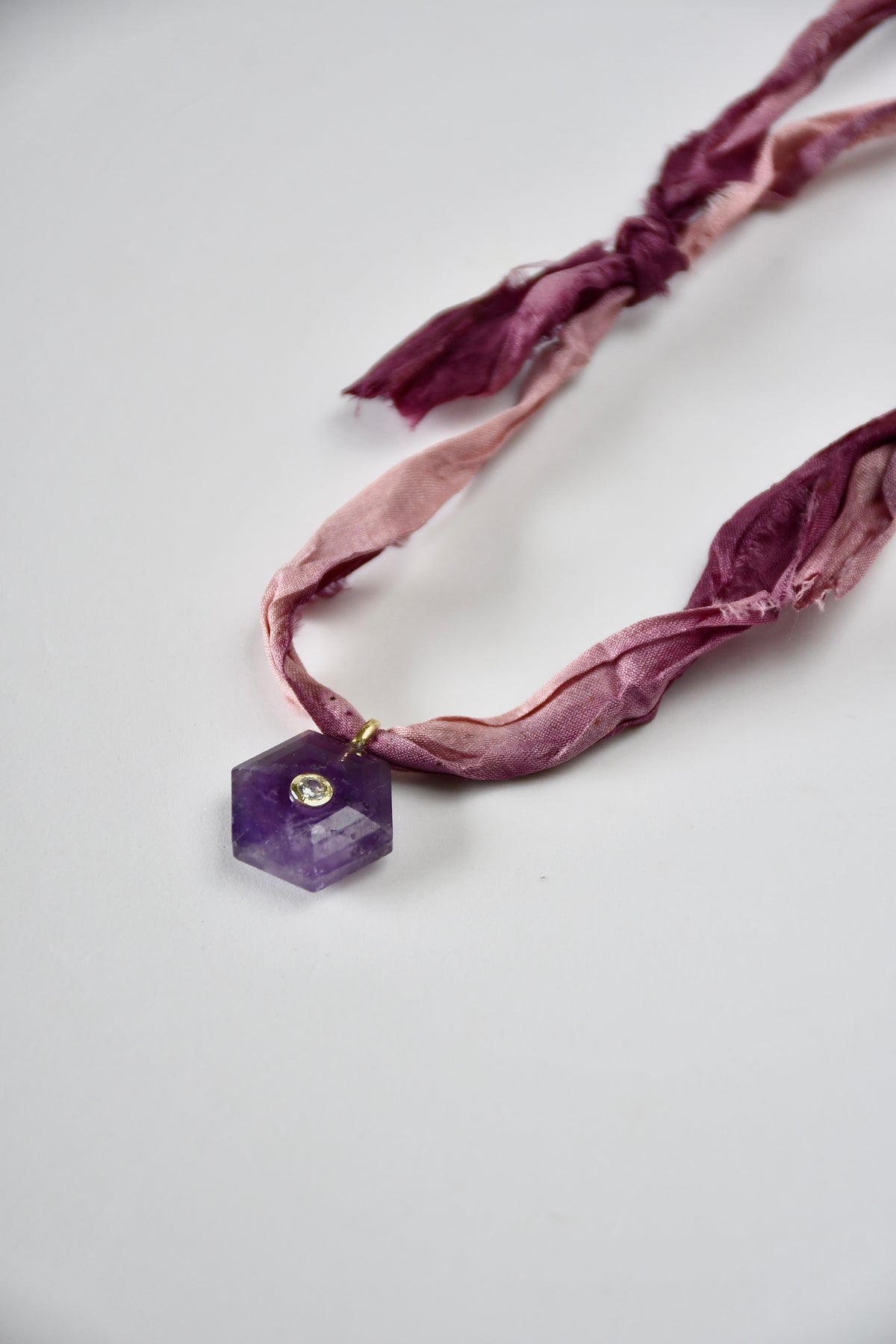 Collier Améthyste sur ruban de soie — L’Éveil Spirituel