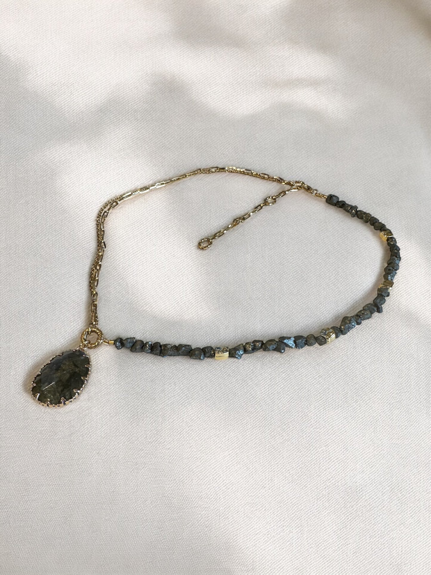 Collier Labradorite et Pyrite