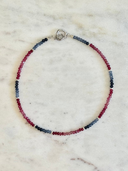 Colliers multicolores en Jade inspiration Saphir — La pierre de la sagesse et de l’harmonie*