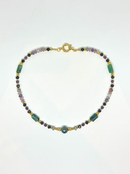Collier “Ancrage du cœur” perle de Tahiti, tourmaline et émeraude