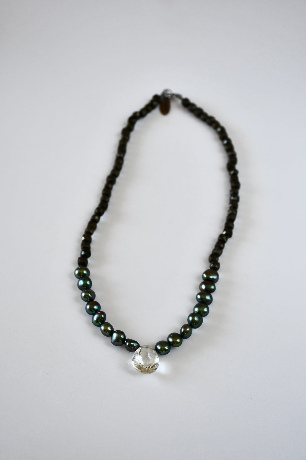 Collier perles d’eau douce, Cristal de roche & Pyrite