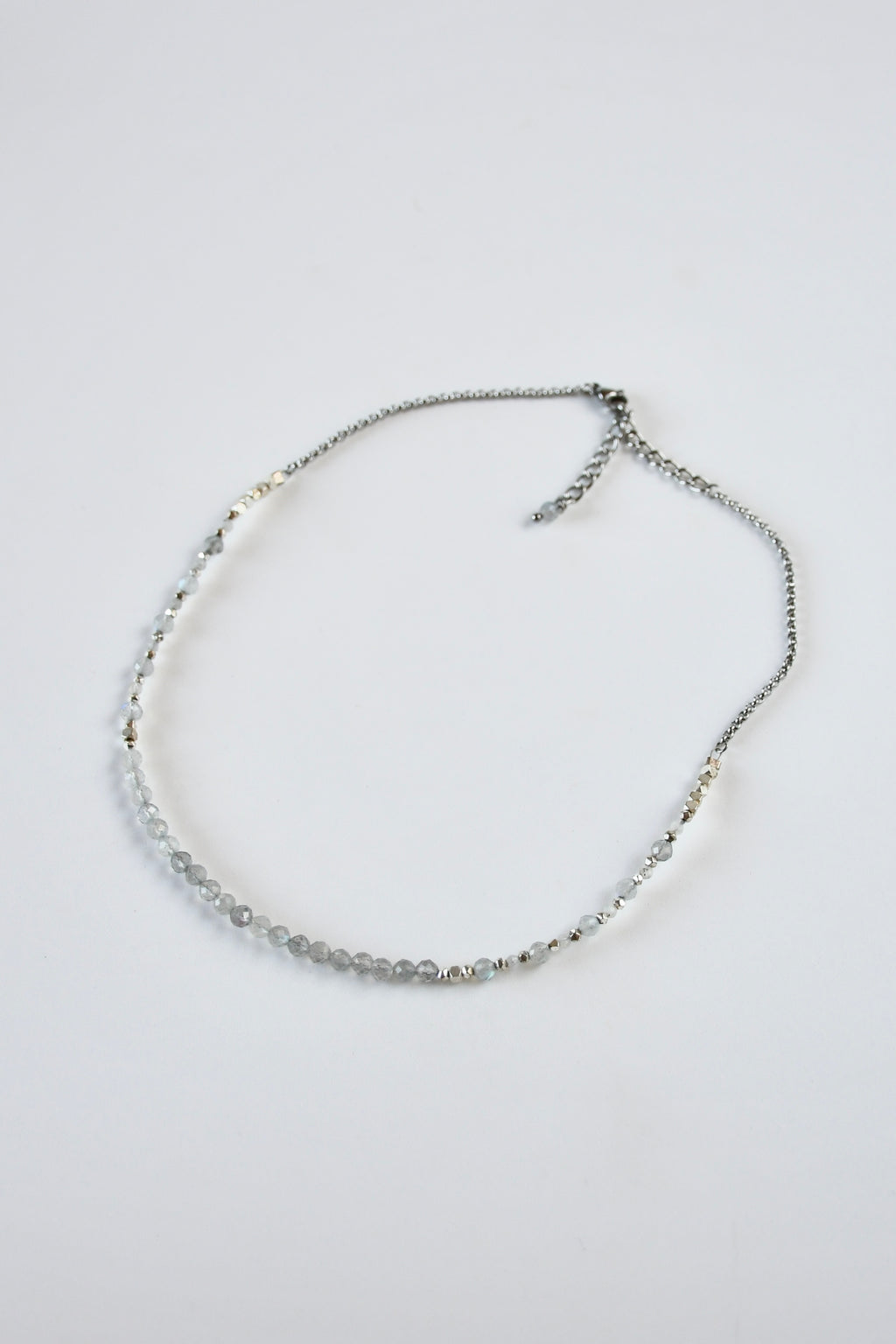 Colliers fins de pierres naturelles, Pierre de lune, Labradorite & Kunzite