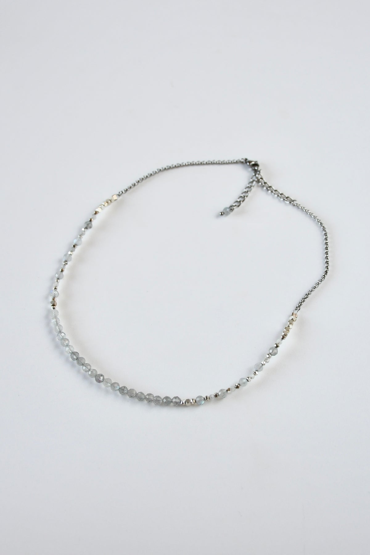 Colliers fins de pierres naturelles, Pierre de lune, Labradorite & Kunzite