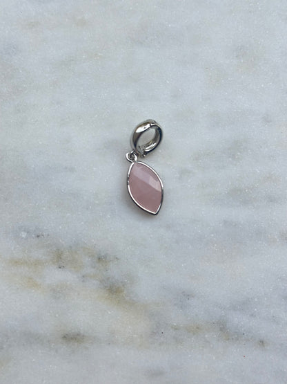 Divers pendentifs pierres naturelles