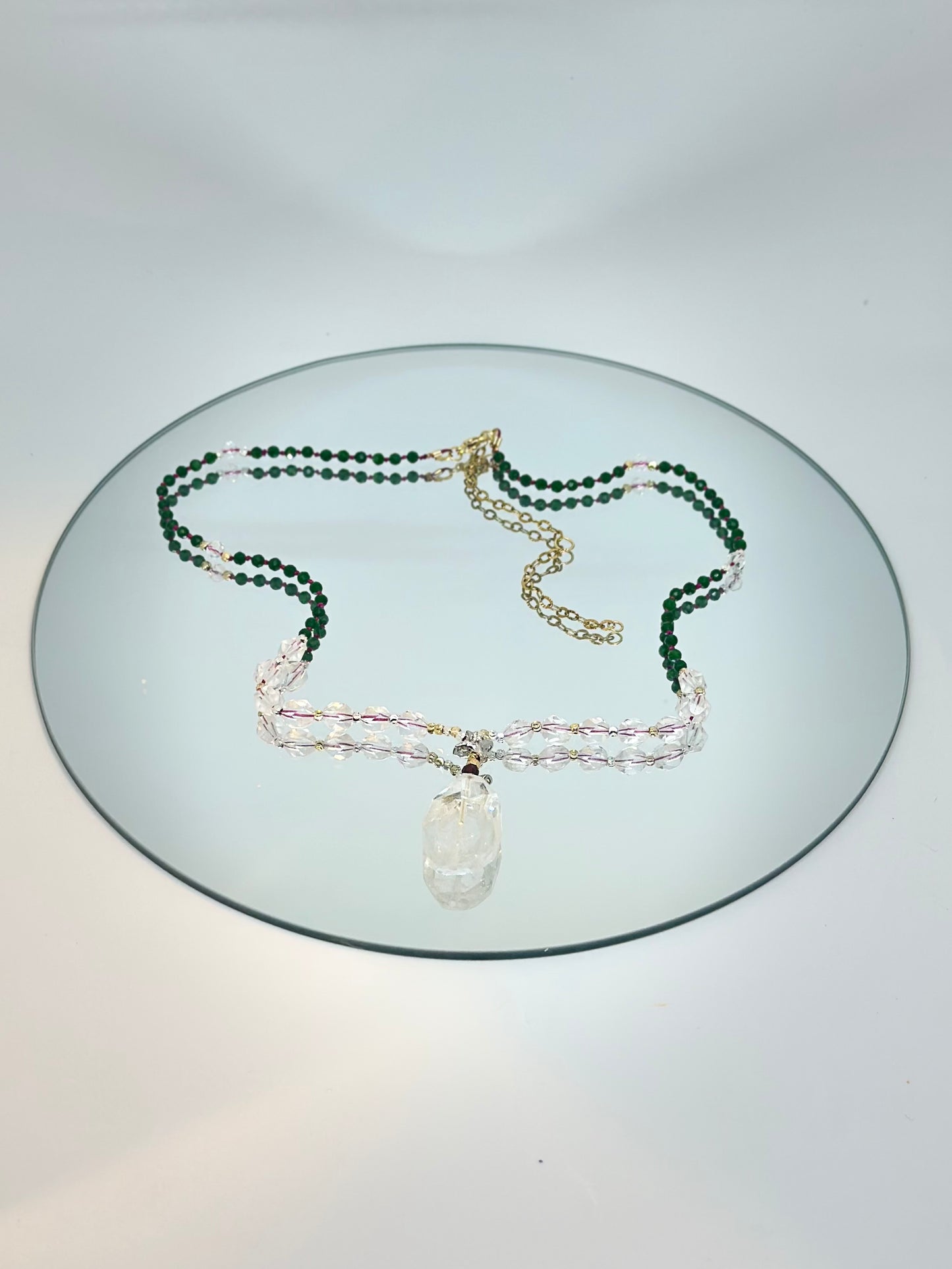Collier Jade vert, Cristal de roche, Grenat