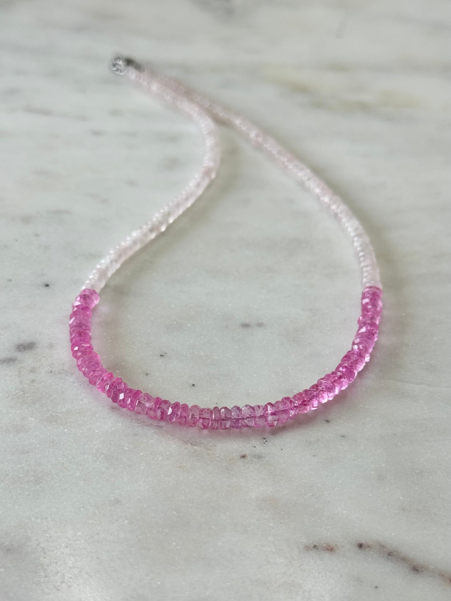 Collier Topaze & Quartz rose — La douceur infinie
