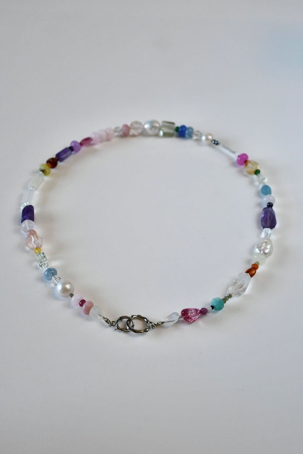 Collana multi pietre preziose e perle d'acqua dolce — Il grande raduno