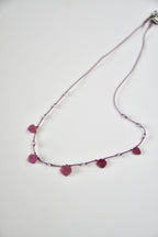 Collier Rubis brut & Améthyste lavande  sur soie