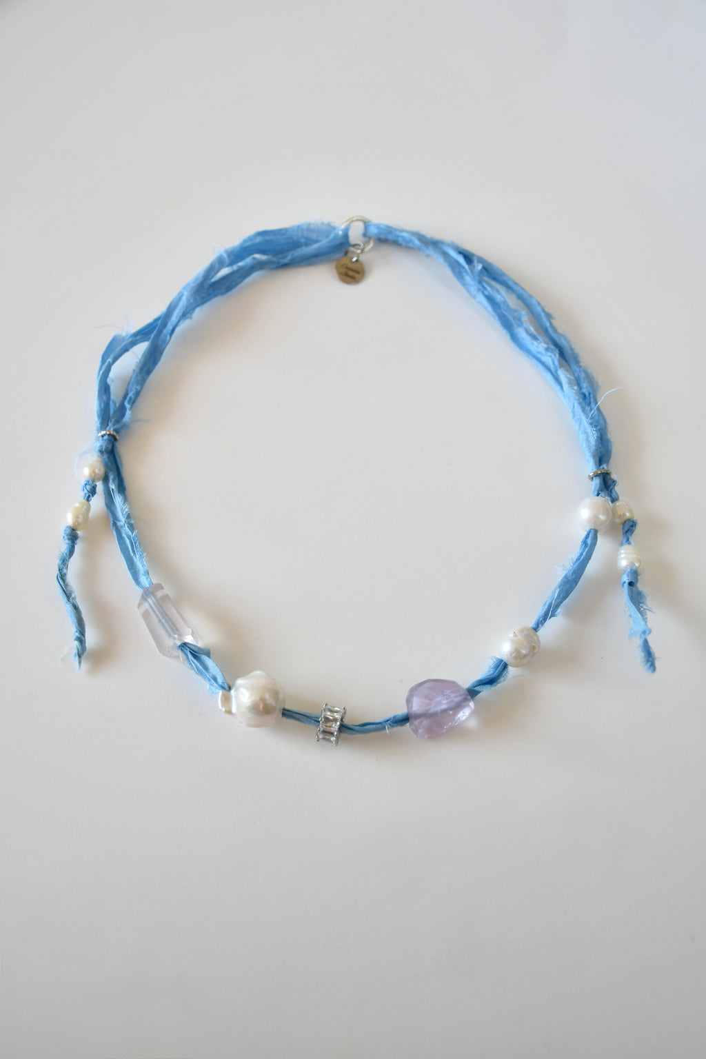 Collier Améthyste, Quartz rose & Perles d’eau douce sur soie