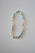Collana Selenite, Cristallo di Rocca e Howlite — La chiarezza del silenzio