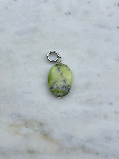 Divers pendentifs pierres naturelles