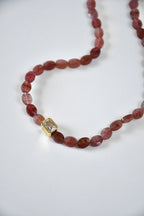 Collier Quartz fraise & Zirconium — La joie à l’état pur