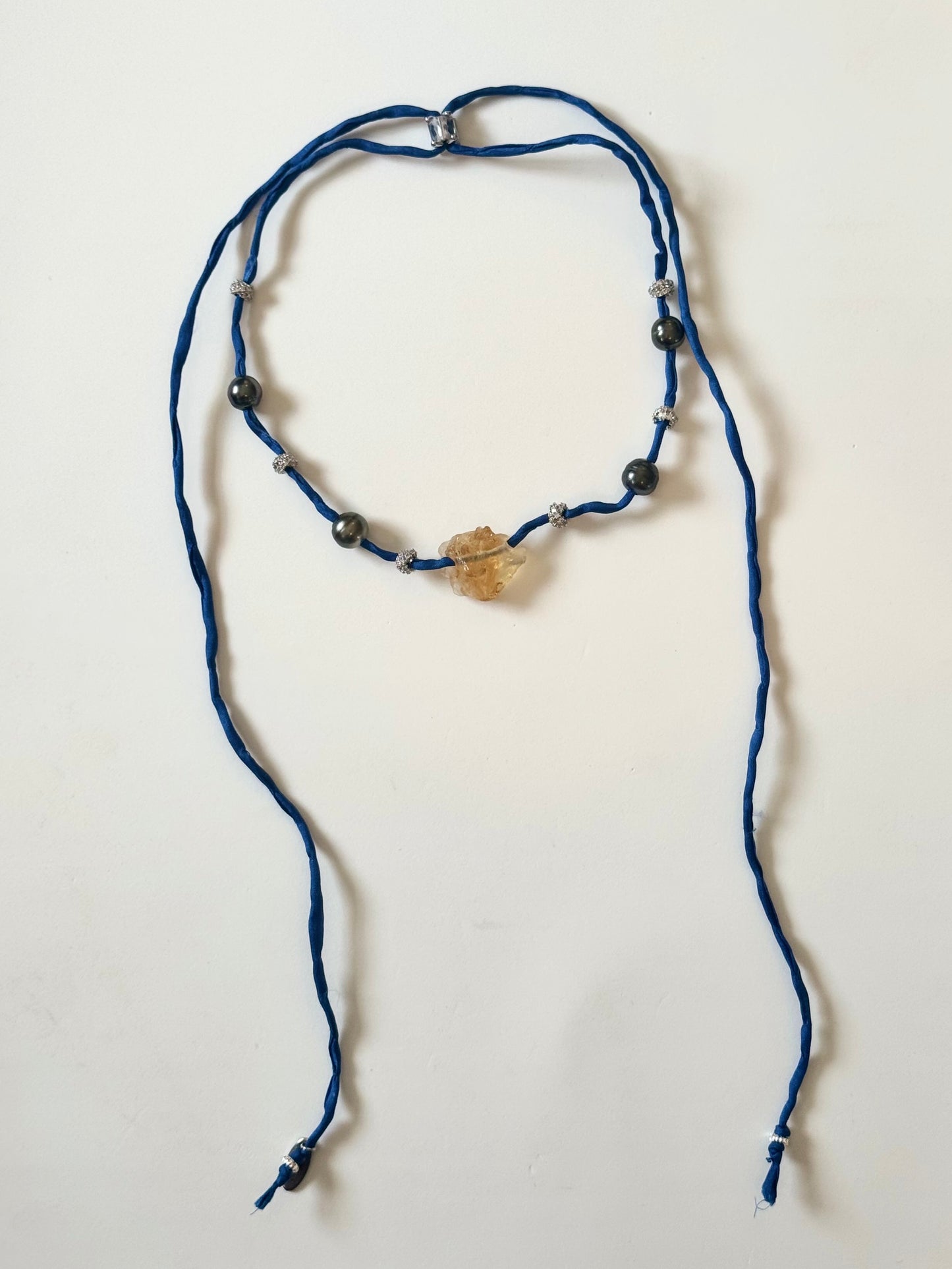 Collier Citrine & Perles de Tahiti sur soie
