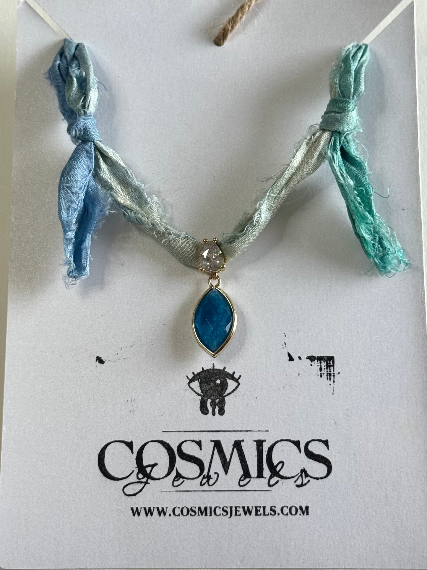 Collier Apatite sur ruban de soie — L’Éveil de la Volonté