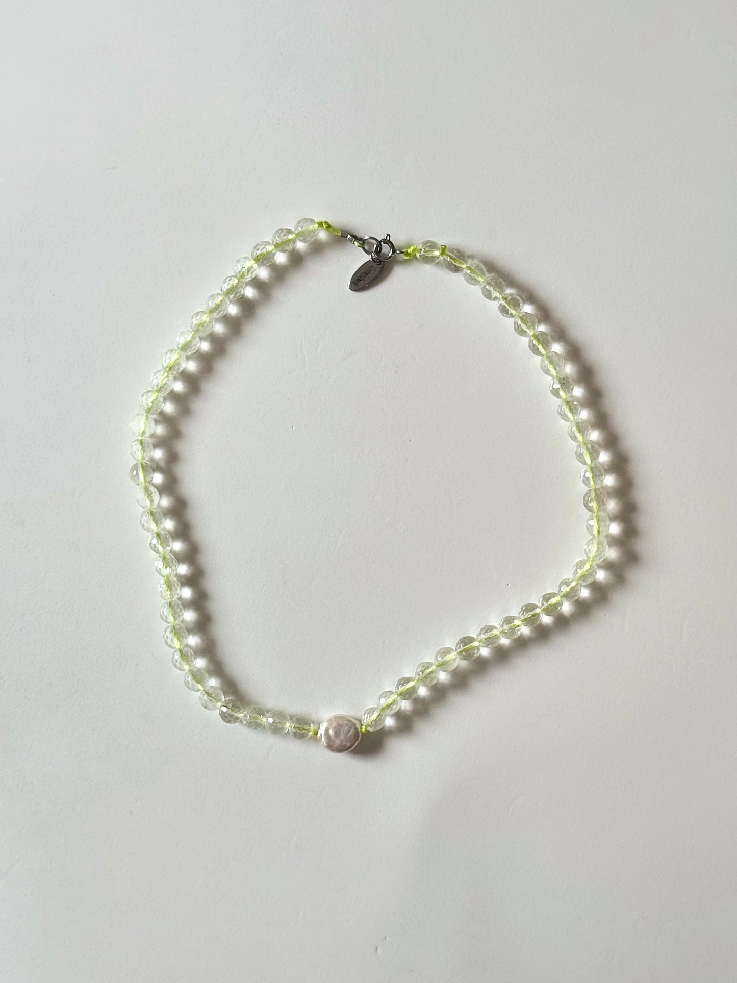 Collier Cristal de roche & Perle sur nylon jaune