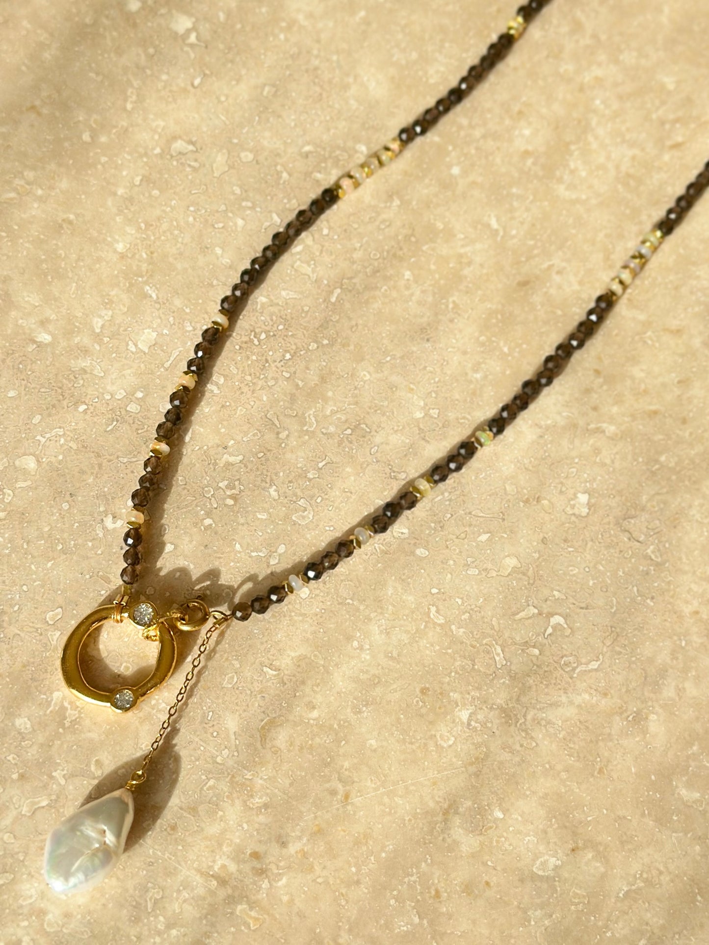 Quartz fumé & Opale d’Éthiopie – illumination