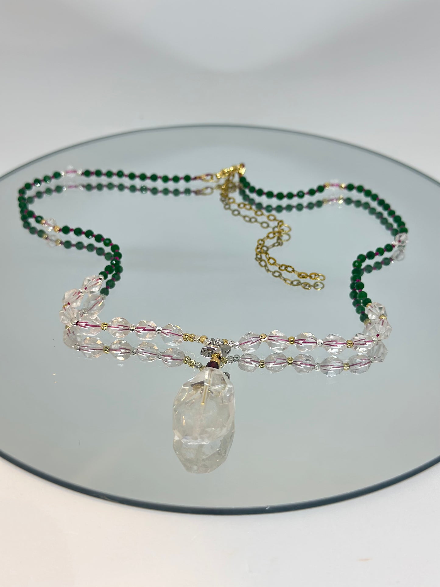 Collier Jade vert, Cristal de roche, Grenat