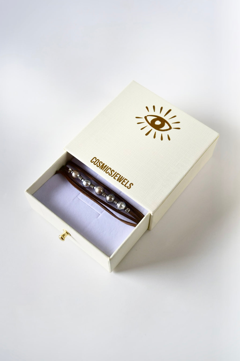 Collier Perles de Tahiti sur cordon de cuir