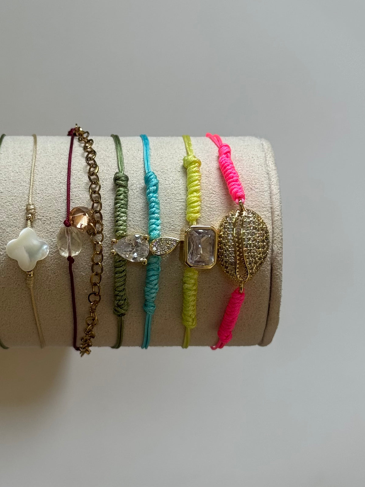 Braccialetti colorati regolabili