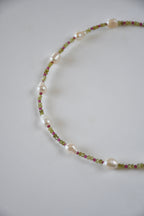 Colliers Perles d’eau douce, Péridot, grenat vert & Quartz