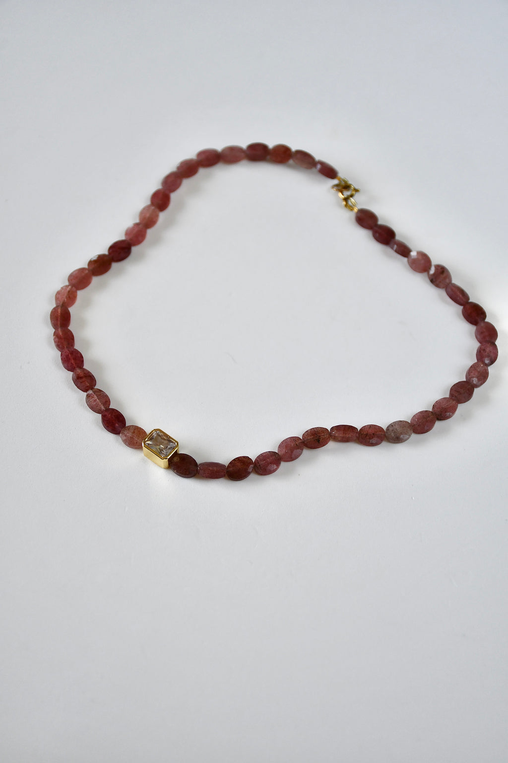 Collier Quartz fraise & Zirconium — La joie à l’état pur
