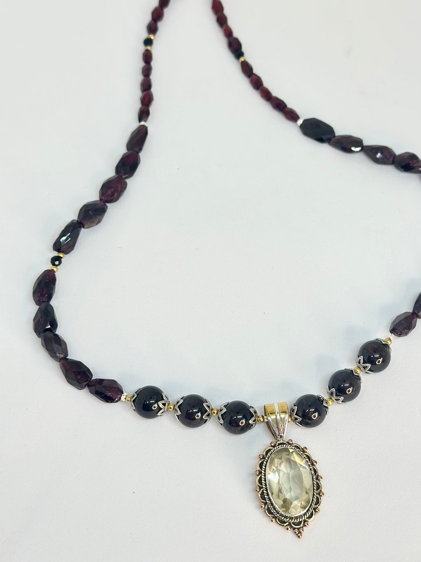 Collier Grenat & Quartz citron