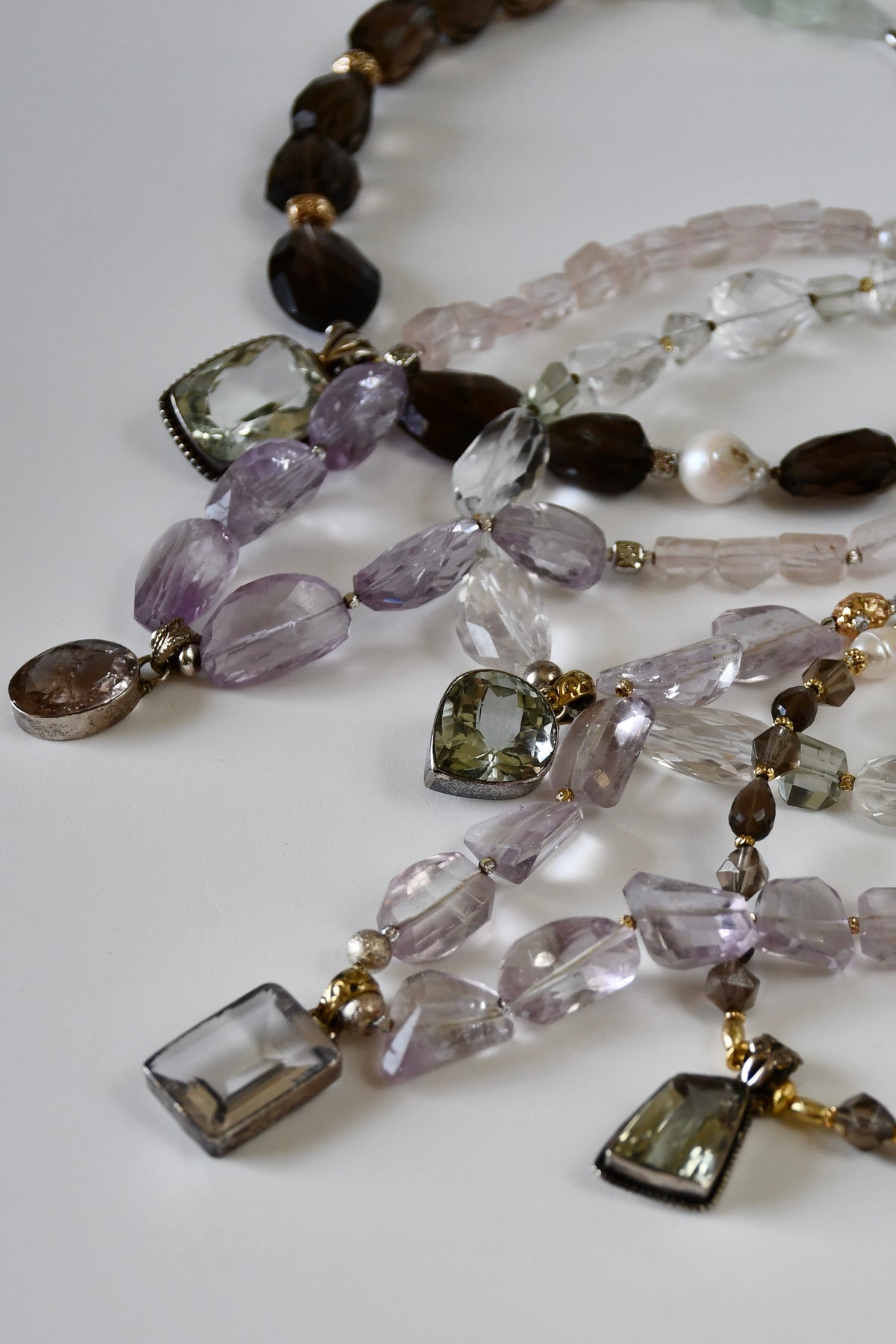 Collier iconique améthyste verte & Cristal de roche