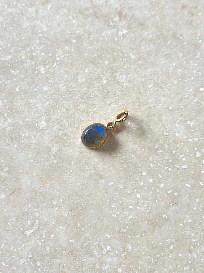 Pendentifs ovales en pierres naturelles