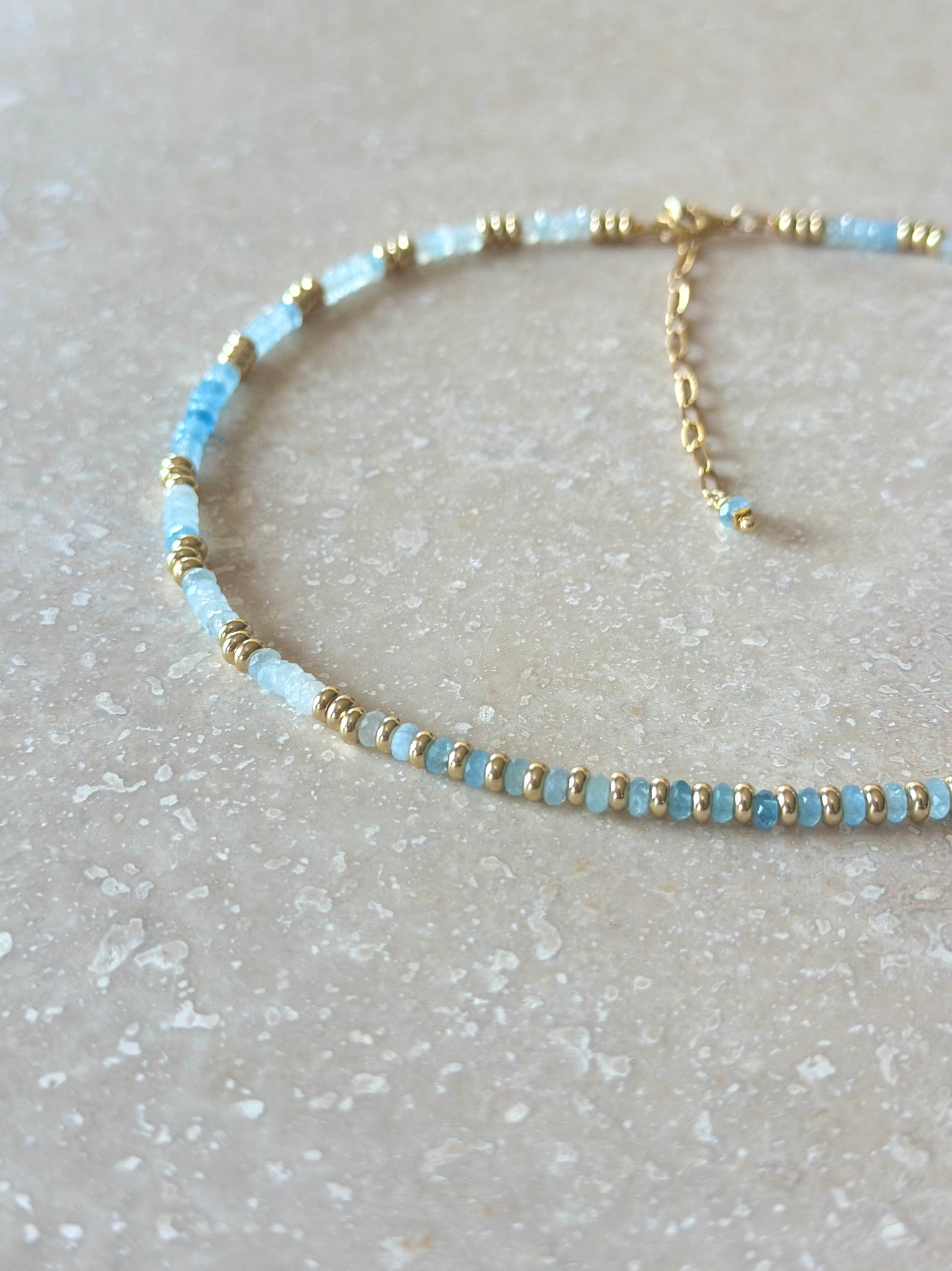 Colliers Aigue-marine – Sérénité et Communication