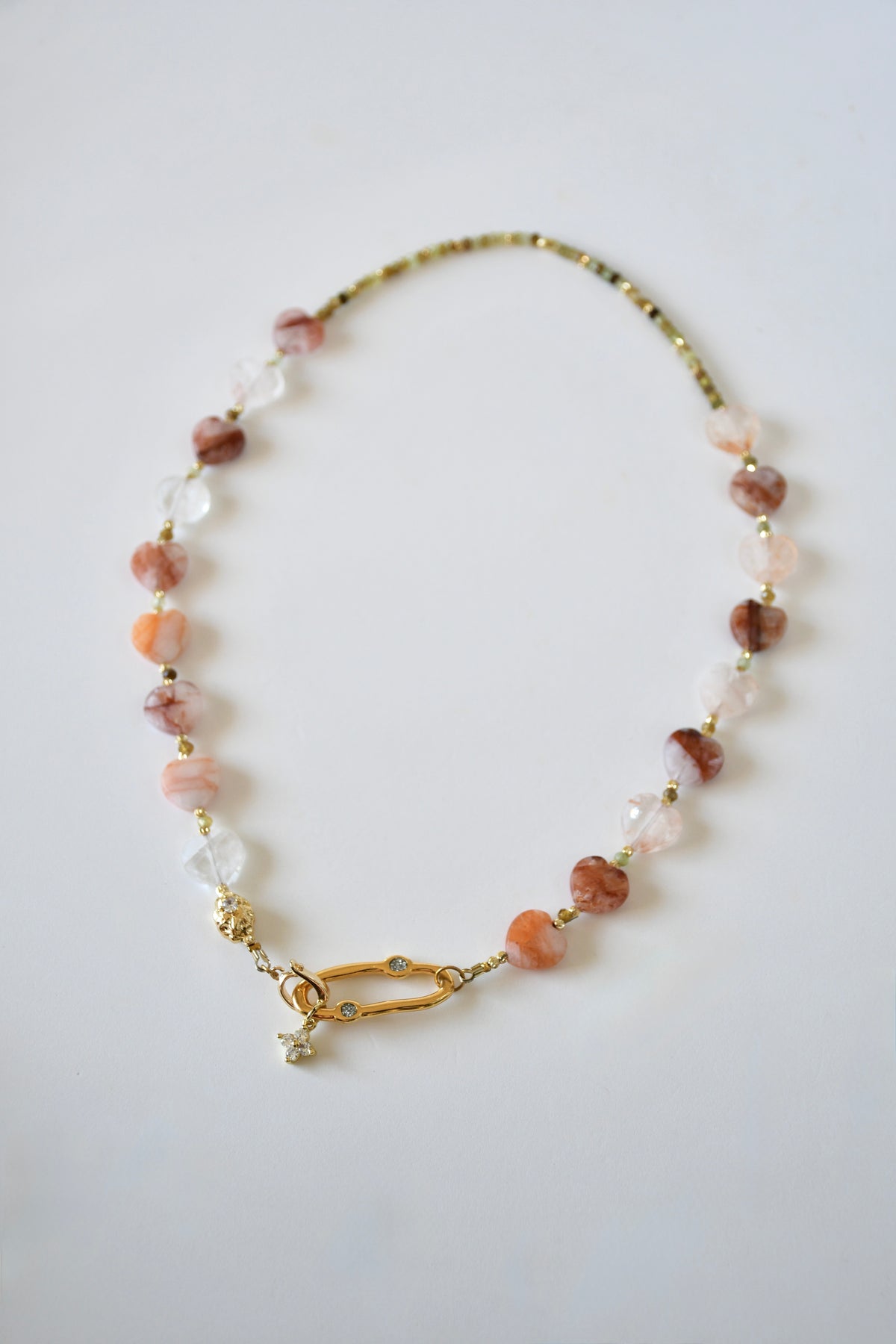 Collier Quartz Ferrugineux & Grenat vert