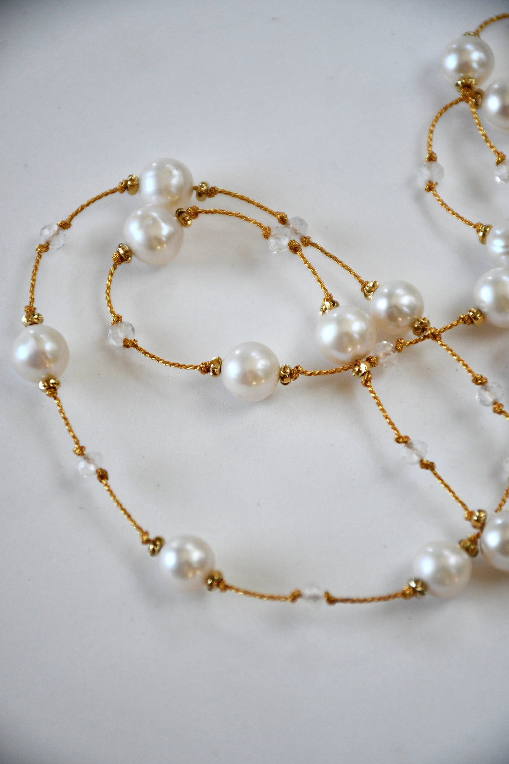 Collier “Cycle de lumière”, 21 perles d’eau douce