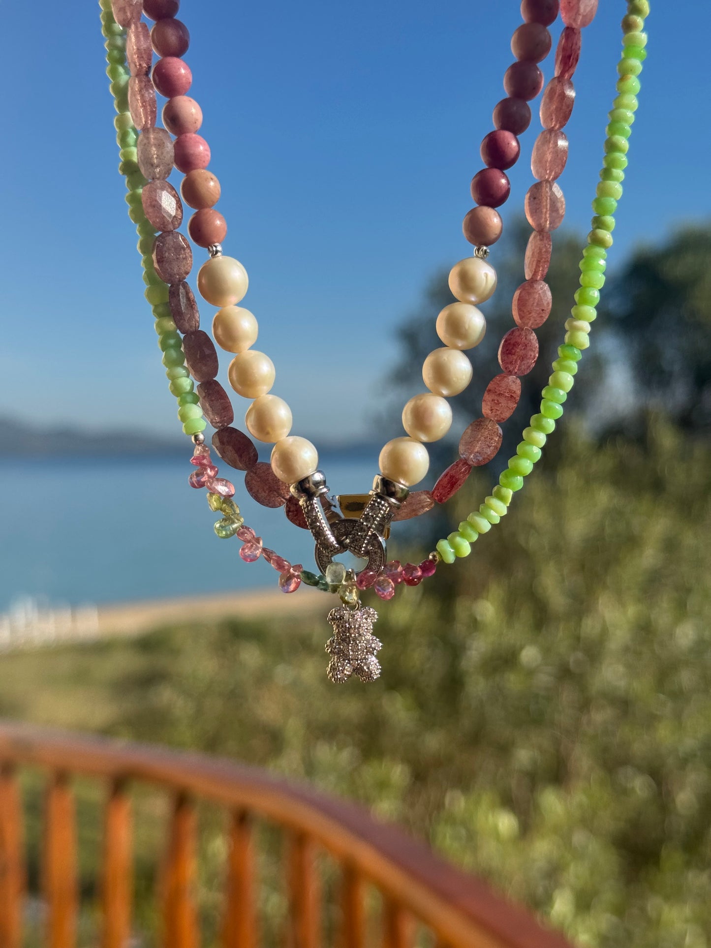 Collier Quartz fraise & Zirconium — La joie à l’état pur