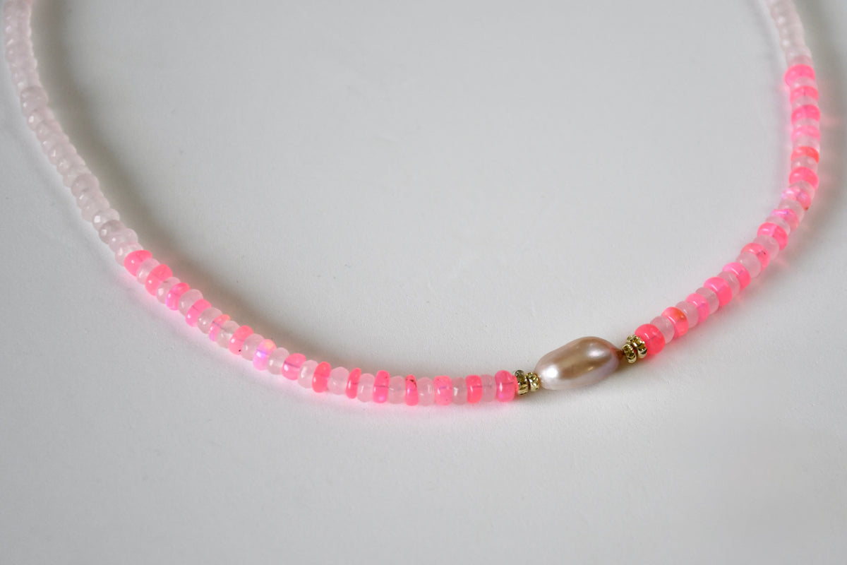 Collier Opale Éthiopienne, Perle d’eau douce & Quartz rose