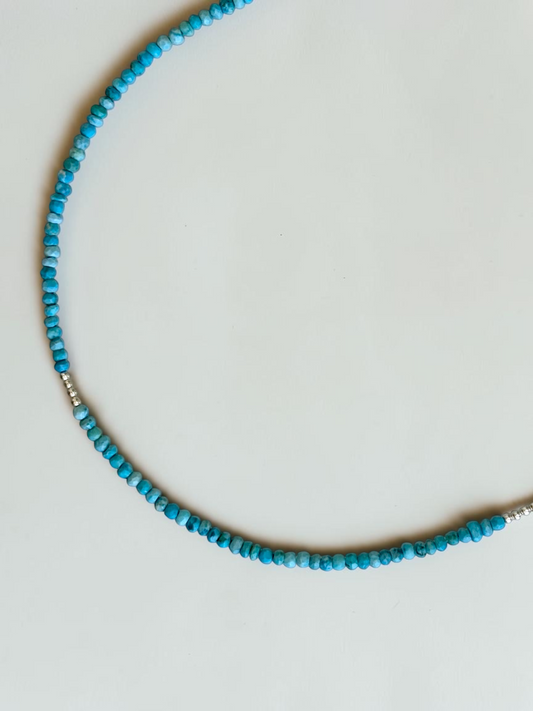 Collier Howlite turquoise & Argent 925 — La paix qui n’a pas besoin de se justifier