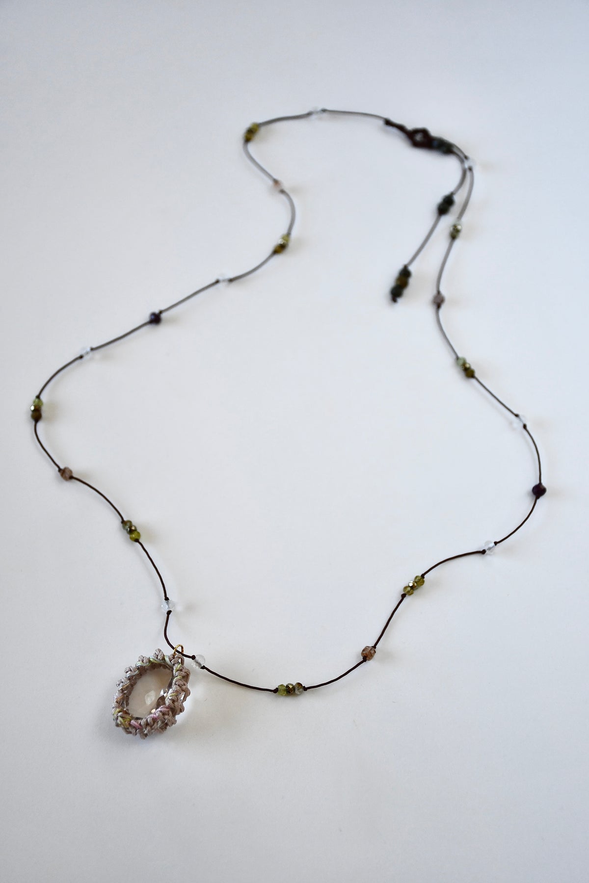 Collier long Cristal, Rubis, Grenat, Pyrite