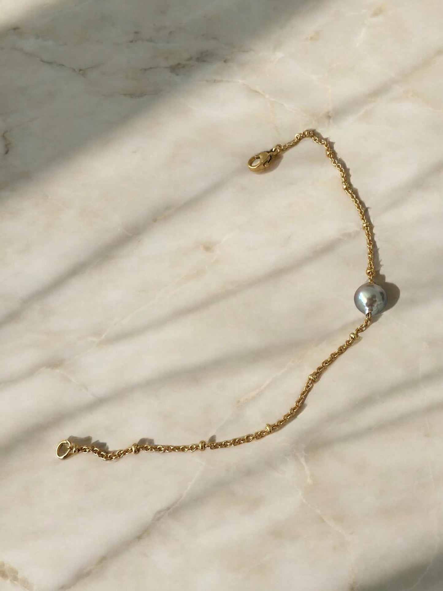 Bracelet perle de Tahiti sur Acier doré