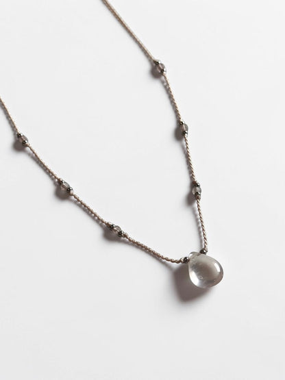 Collier Quartz rose sur soie