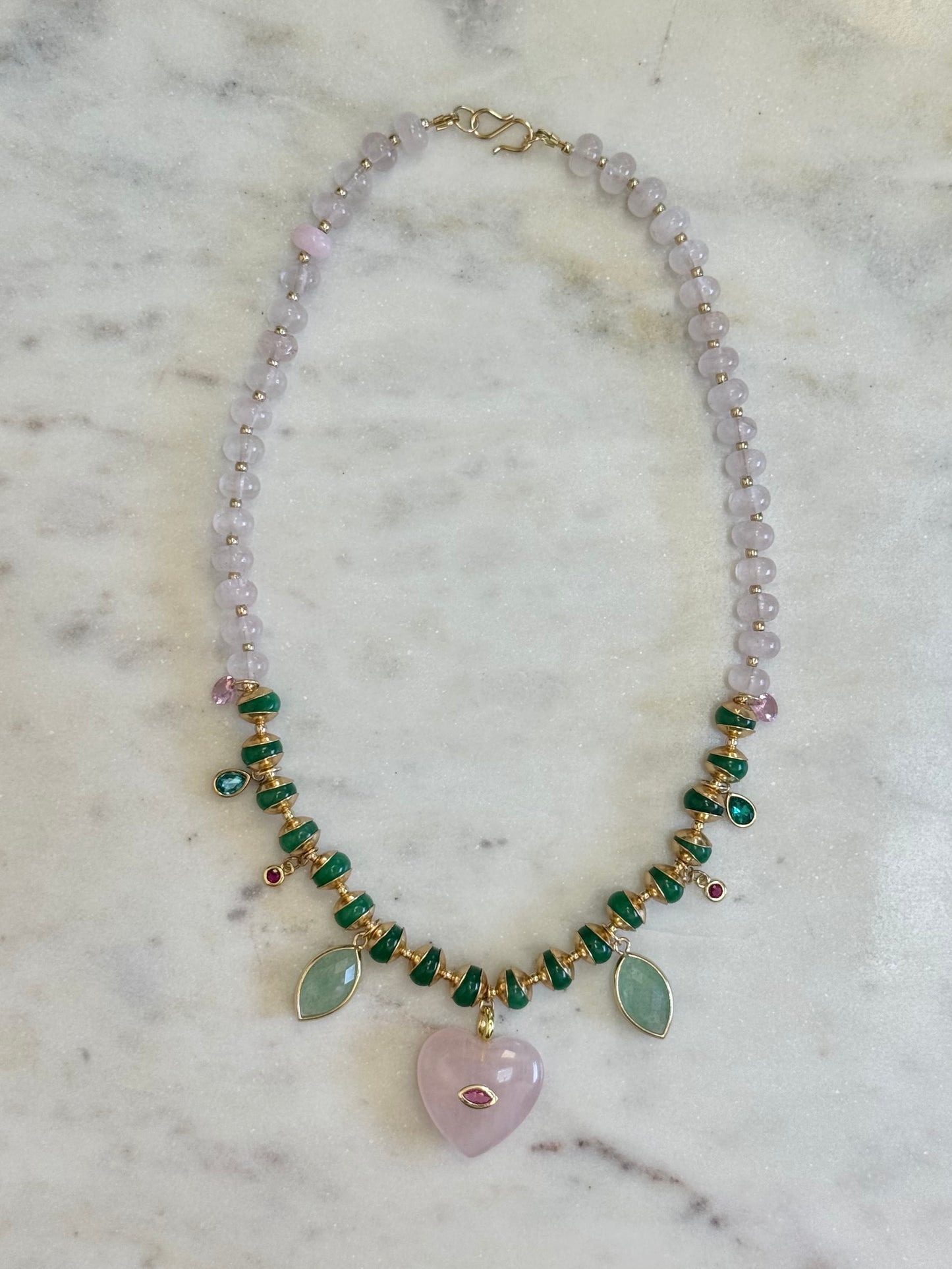 Colliers Charms, Quartz rose, Aventurine & Jade — L’harmonie du cœur