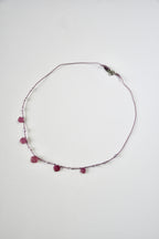 Collier Rubis brut & Améthyste lavande  sur soie