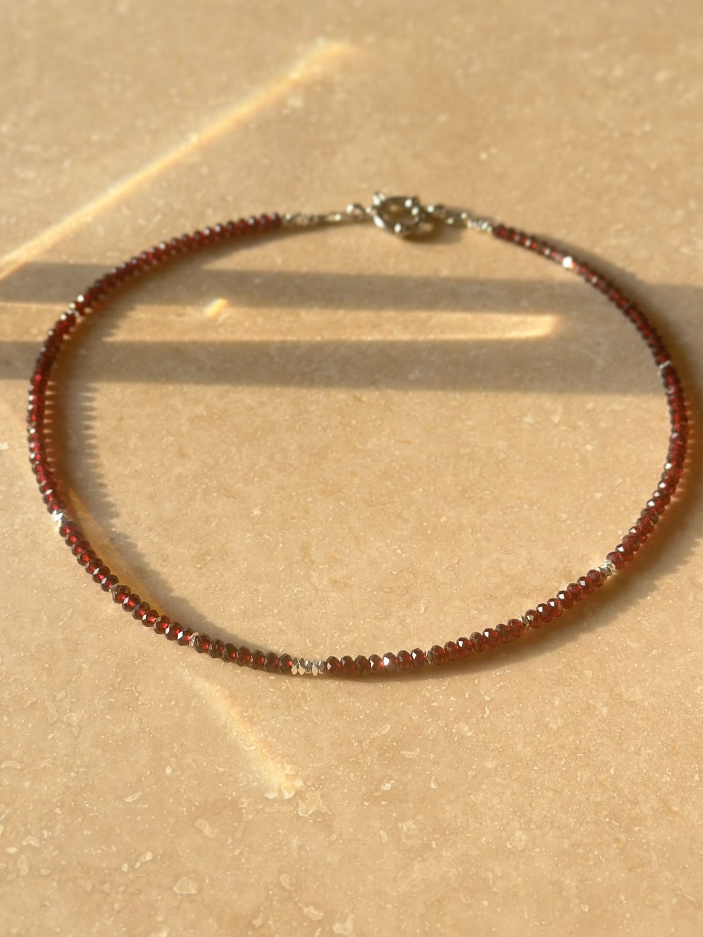 Collier Grenat - Vitalité