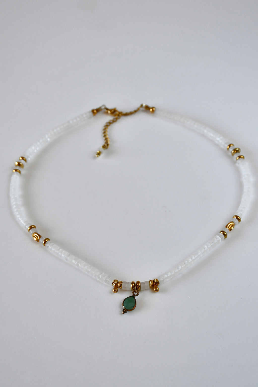 #57 Kette „Klare Ruhe“
Bergkristall und Amazonit