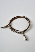 Collier Perles de Tahiti sur cordon de cuir