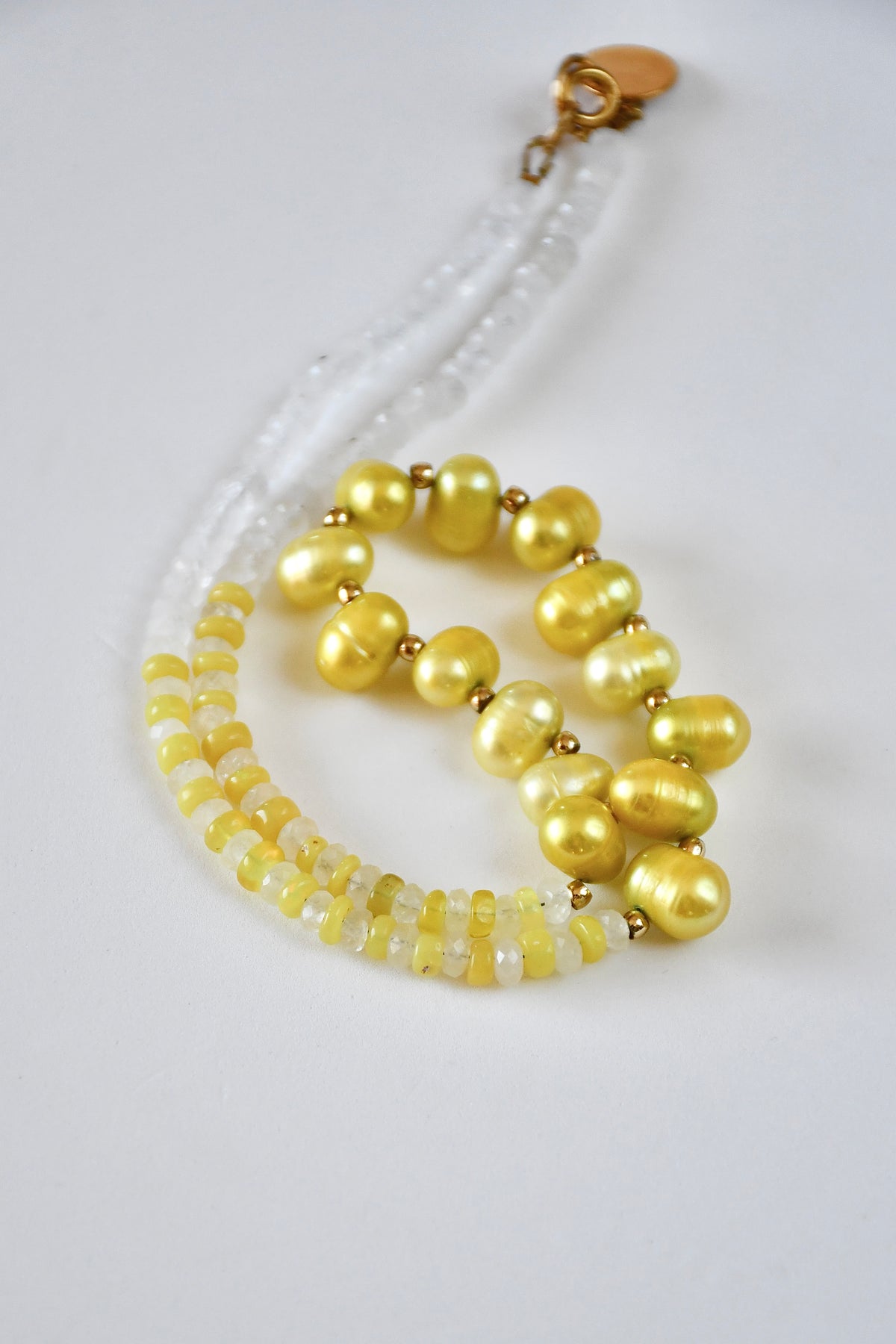 Collier Opale Éthiopienne, Perles d’eau douce & Cristal de roche