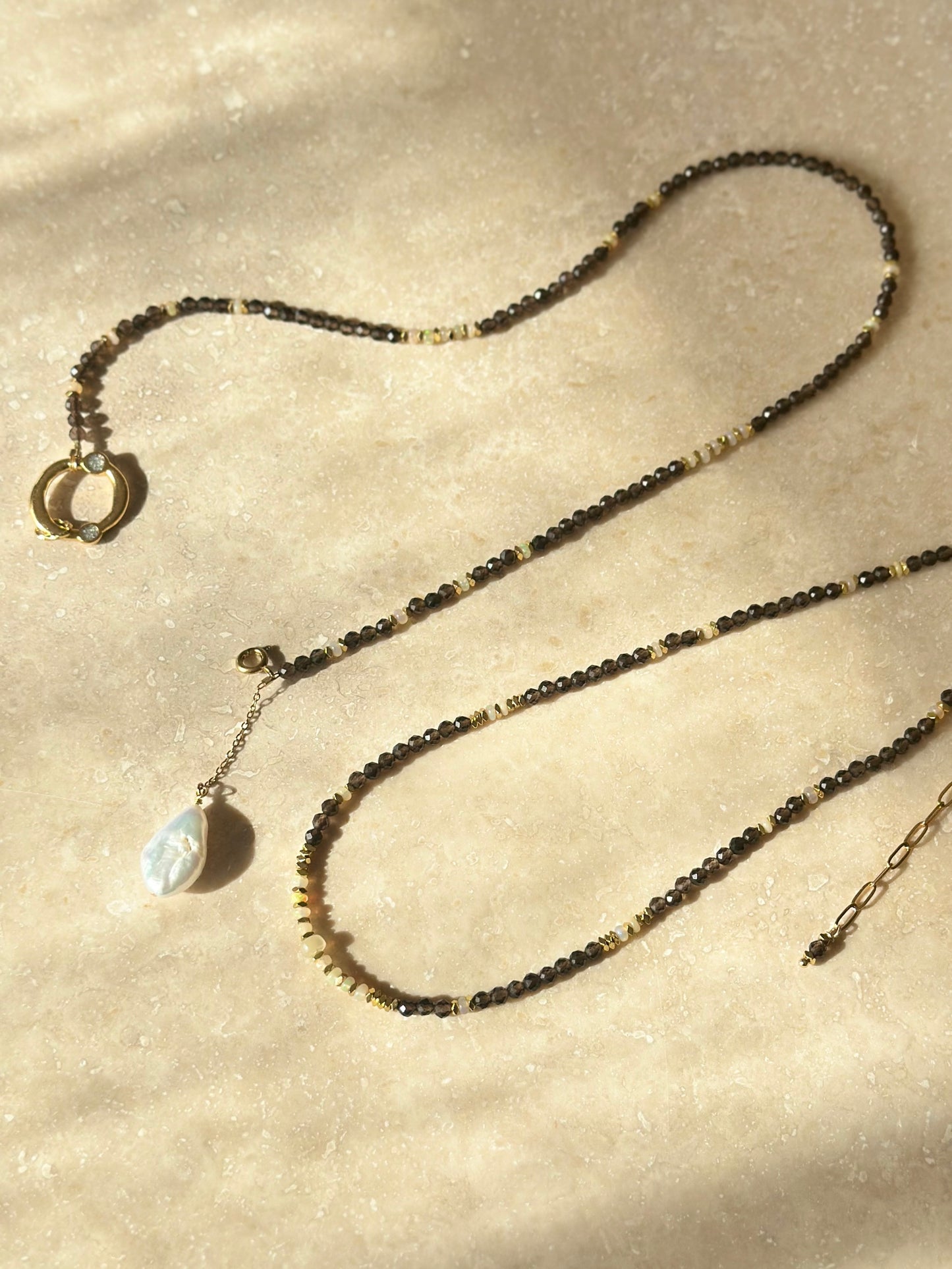 Quartz fumé & Opale d’Éthiopie – illumination