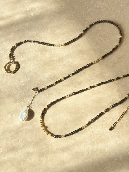 Quartz fumé & Opale d’Éthiopie – illumination