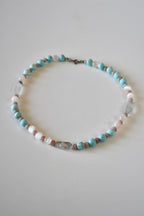 Collana Selenite, Cristallo di Rocca e Howlite — La chiarezza del silenzio