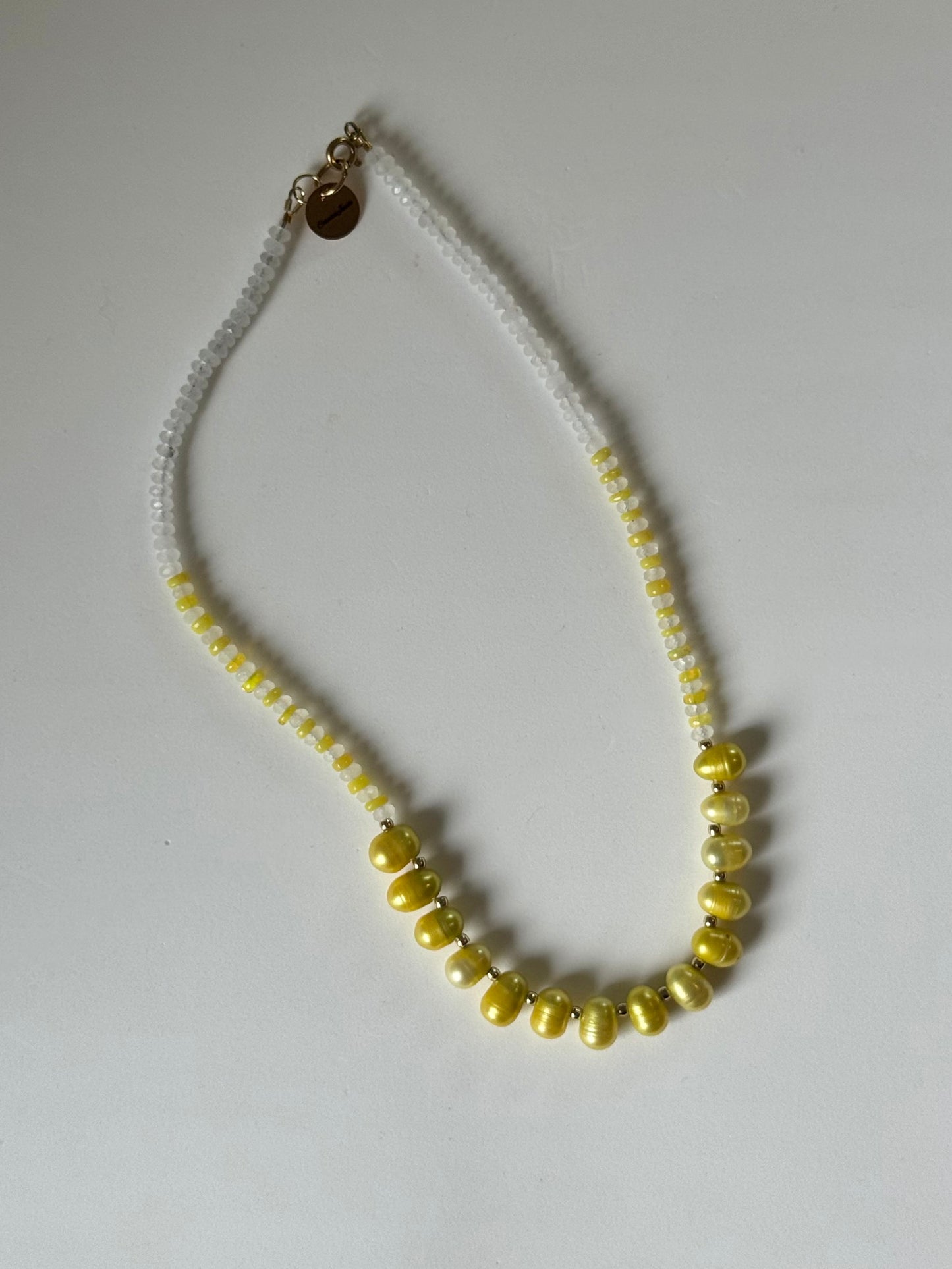 Collier Opale Éthiopienne, Perles d’eau douce & Cristal de roche