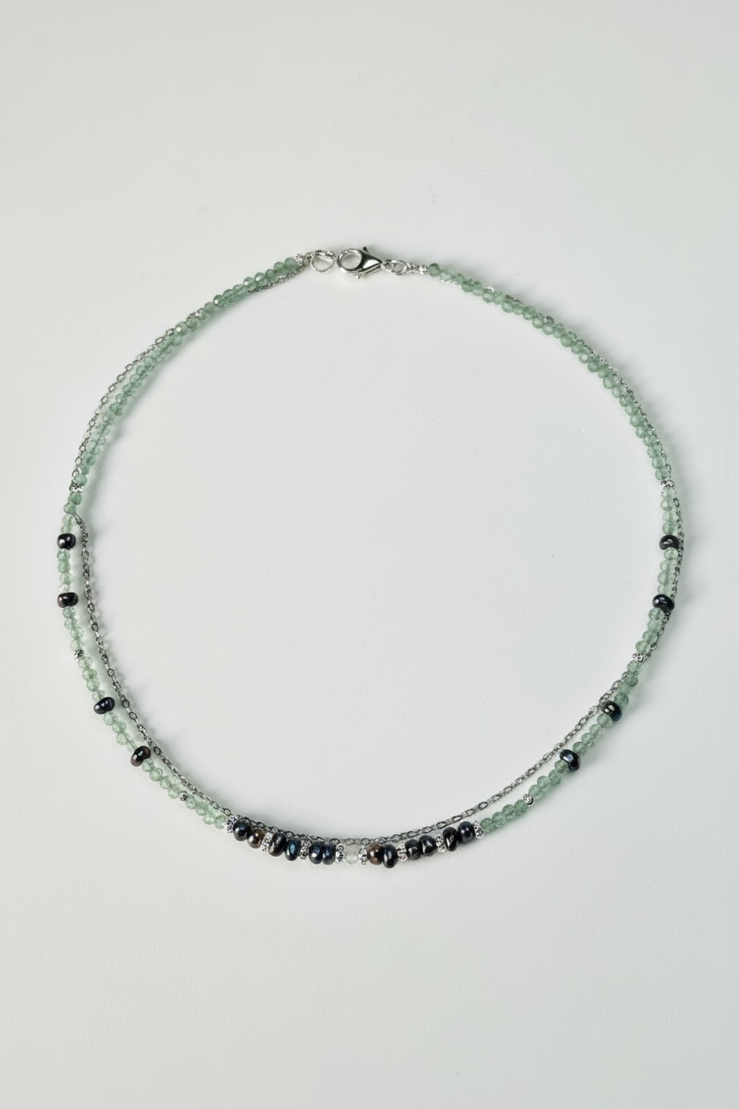 Collana Keishi su Apatite